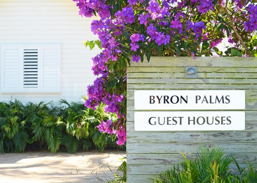 Byron Palms Guesthouse & Spa - Adults Only Byron Bay Eksteriør billede